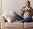 Endlich Feierabend: Fast jeder Praktikant macht Überstunden ( Foto: Adobe Stock - Prostock-studio )