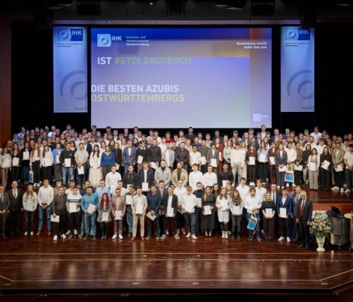 308 Absolventinnen und Absolventen erhielten Preise und Belobigungen (Foto: IHK Ostwürttemberg/Max Walter)