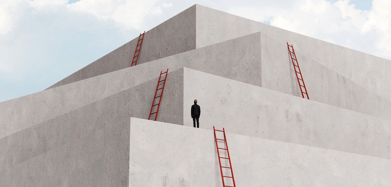 Theodor Waber führt InterRisk Marketing und Produktbereich ab (Foto: AdobeStock - BPawesome - 1852070443)