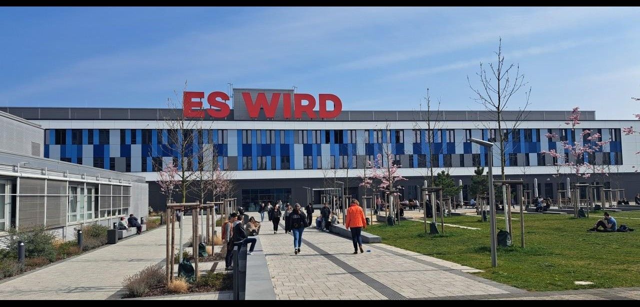 HWG LU und GSRN eröffnen Campus mit kostenfreiem Infotag (Foto: Hochschule für Wirtschaft und Gesellschaft Ludwigshafen)